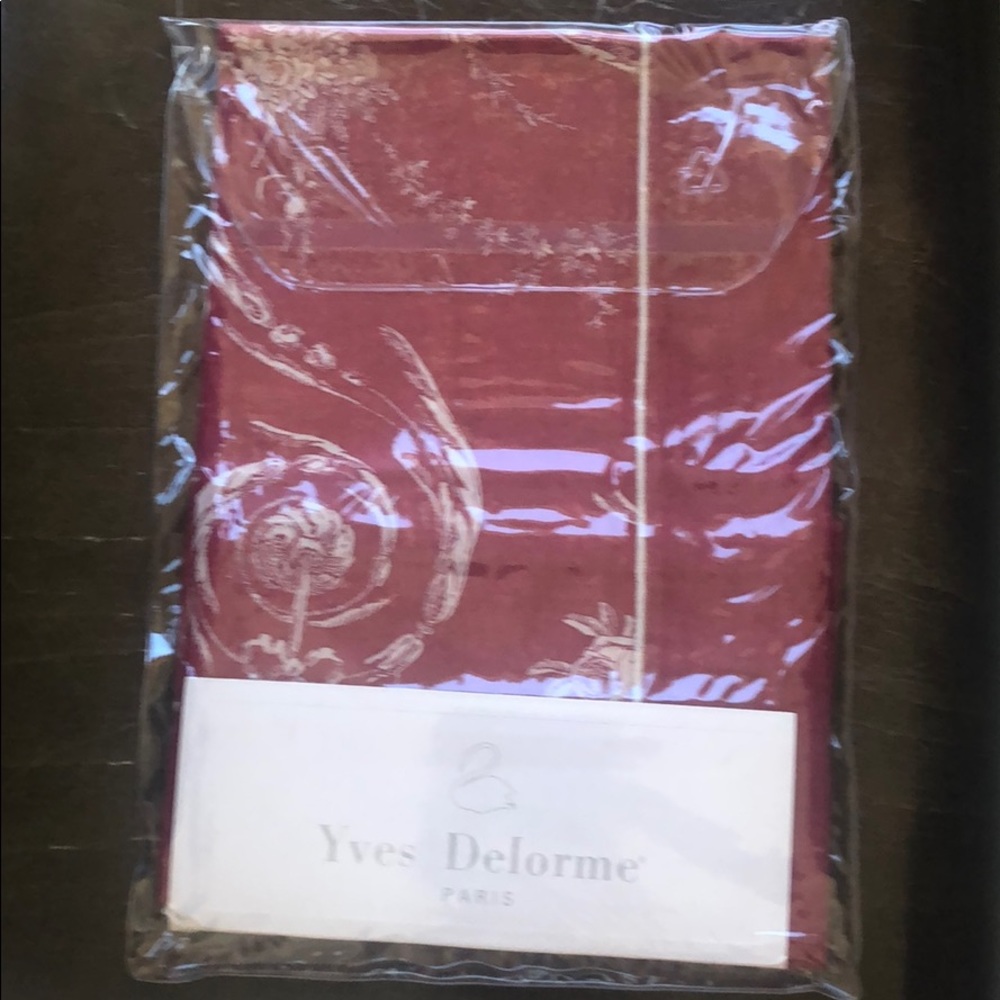 Yves Delorme Euro Sham. NEW